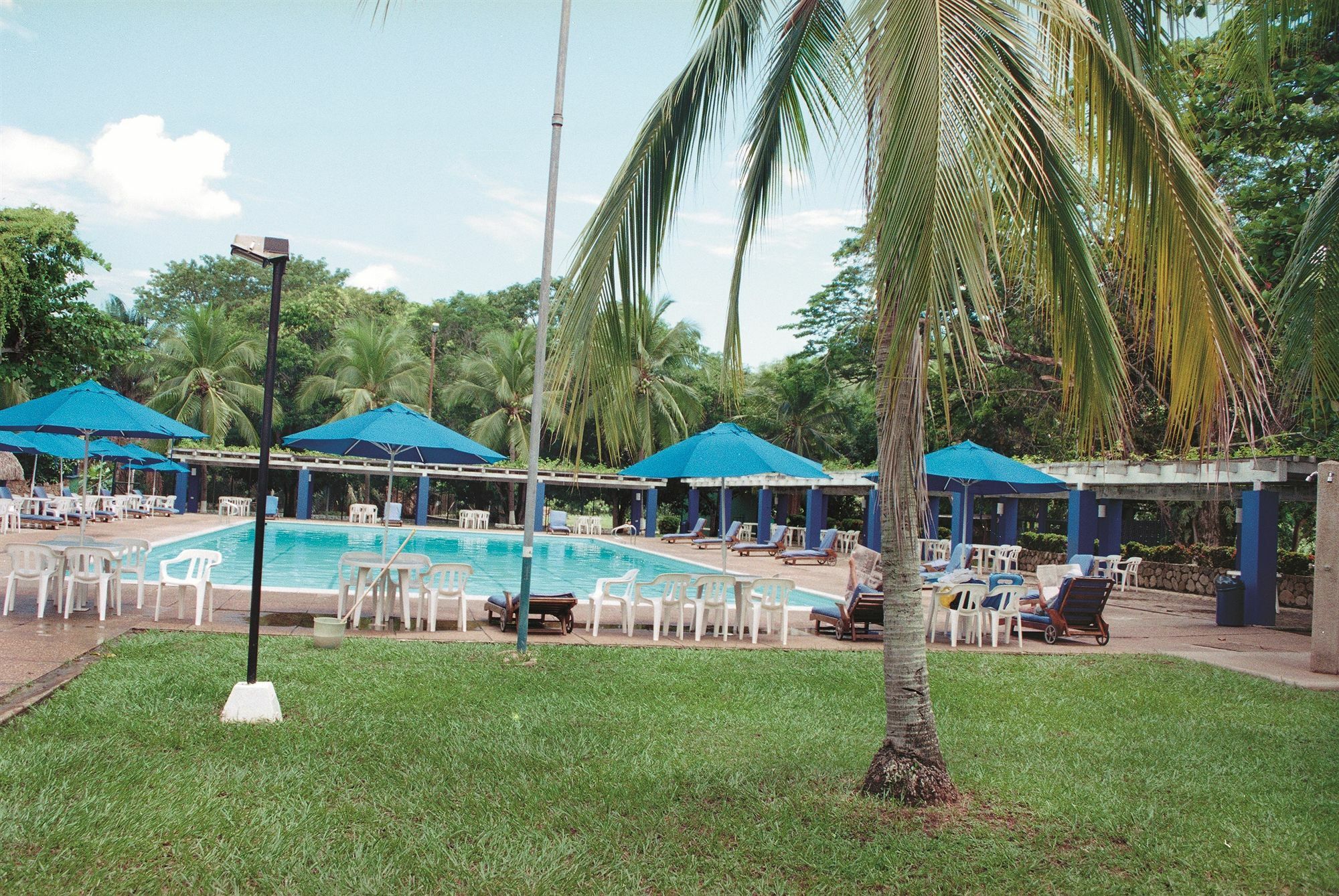 Hotel Guadaira Resort Melgar Exterior photo